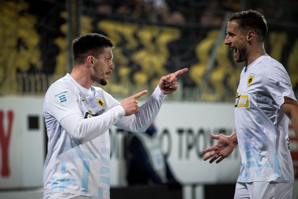 Μεγάλο «διπλό», κακή εικόνα