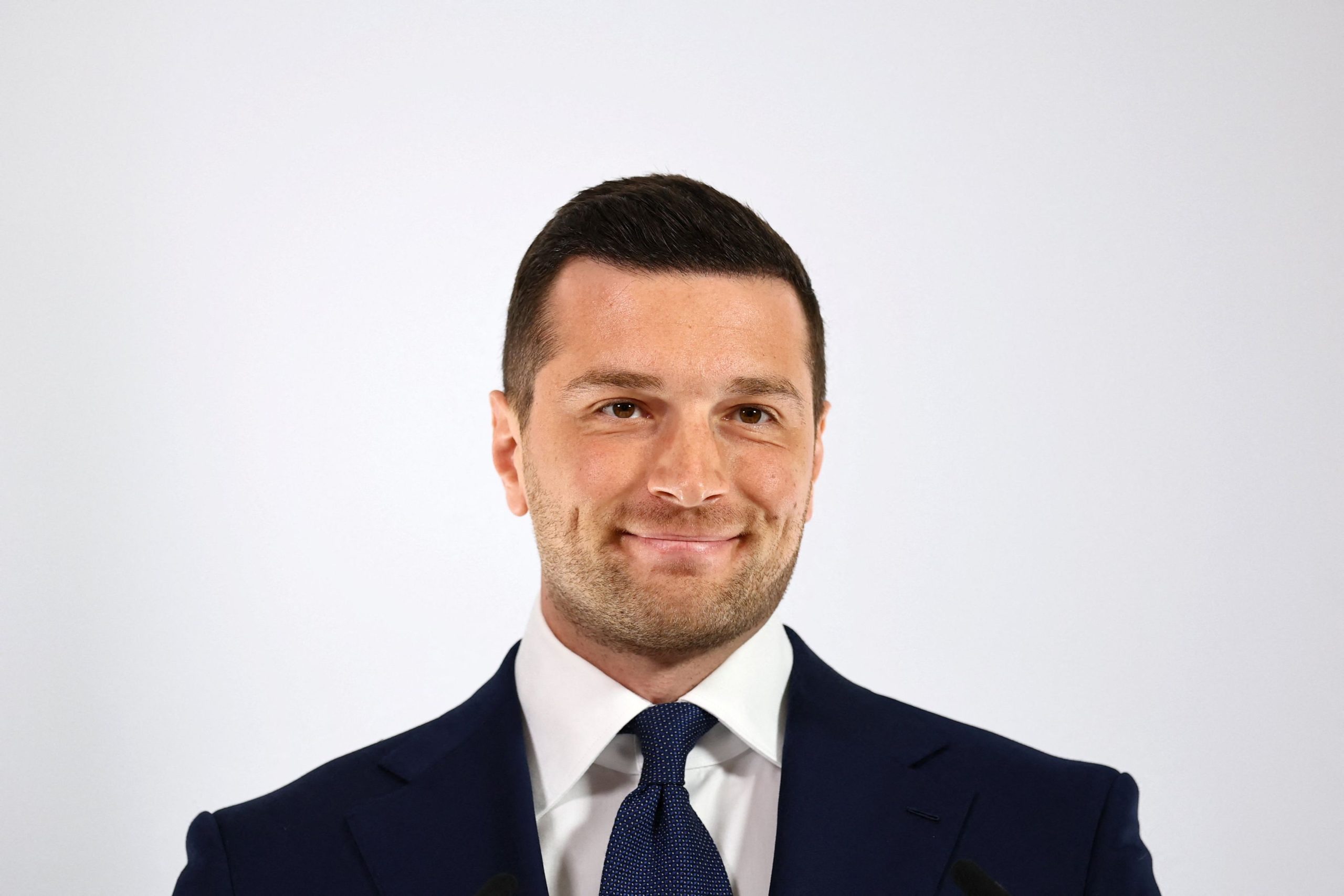 Ζορντάν Μπαρντελά: Ο διάδοχος περιμένει στο βάθος