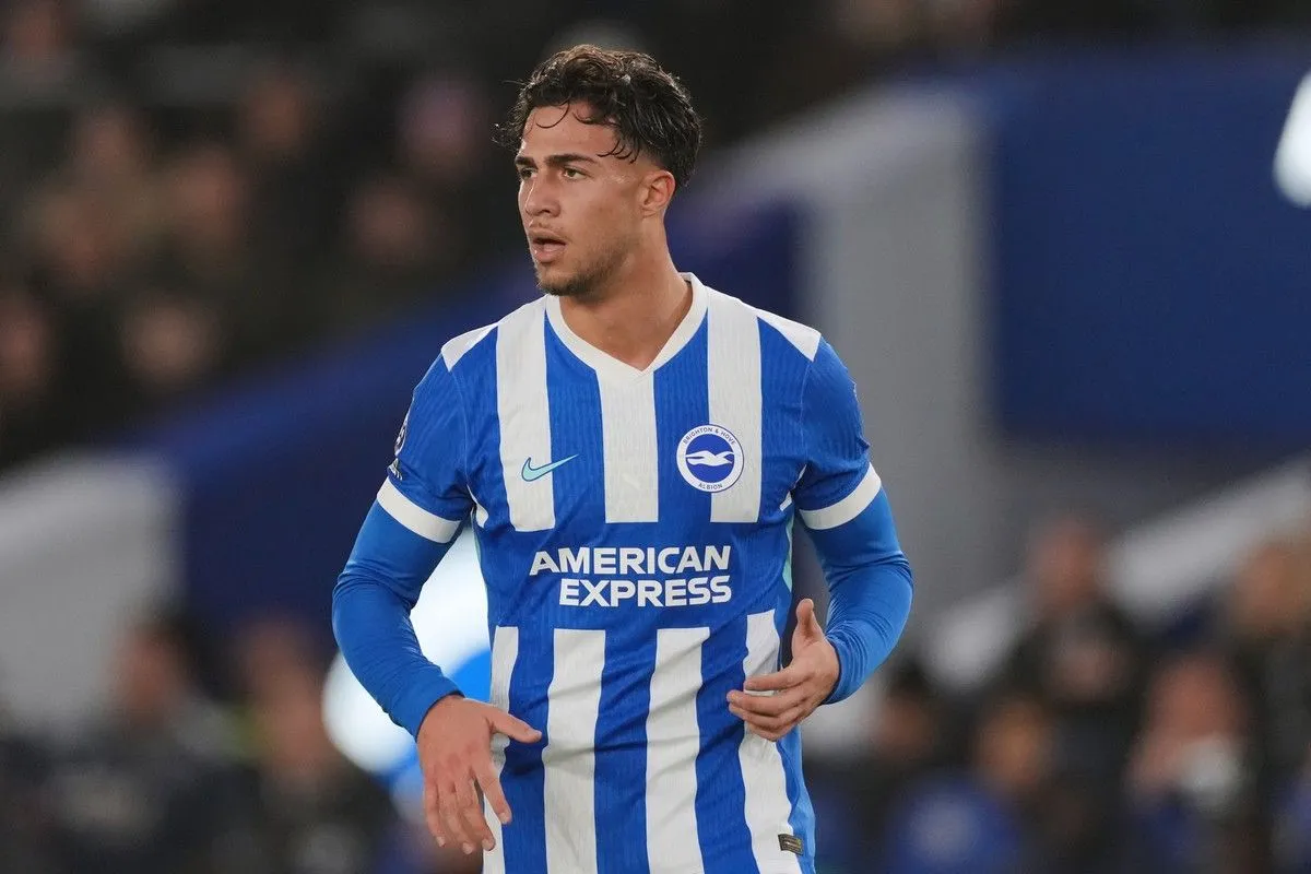 &Mu;&pi;ά&mu;&pi;&eta;&sigmaf; &Kappa;&omega;&sigma;&tau;&omicron;ύ&lambda;&alpha;&sigmaf;: &Sigma;&kappa;ό&rho;&alpha;&rho;&epsilon; &sigma;&tau;&omicron; &nu;&tau;&epsilon;&mu;&pi;&omicron;ύ&tau;&omicron; &tau;&omicron;&upsilon; &omega;&sigmaf; &beta;&alpha;&sigma;&iota;&kappa;ό&sigmaf; &sigma;&tau;&eta;&nu; Premier League, &alpha;&lambda;&lambda;ά &tau;&omicron; &gamma;&kappa;&omicron;&lambda; &alpha;&kappa;&upsilon;&rho;ώ&theta;&eta;&kappa;&epsilon; &gamma;&iota;&alpha; &omicron;&phi;&sigma;ά&iota;&nu;&tau;