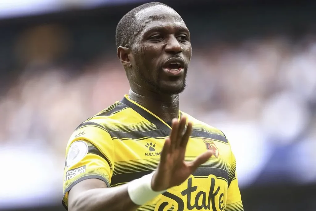 “Μπάλωμα” με τον 36χρονο Σισοκό για το κέντρο