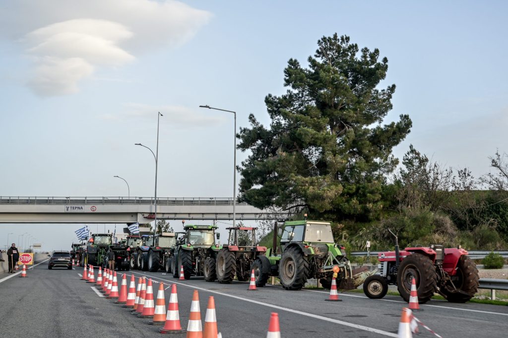 Νέα παρέμβαση του Αρείου Πάγου για τα μπλόκα των αγροτών: Να εφαρμοστεί ο νόμος για κατάληψη οδοστρώματος