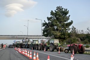 Νέα παρέμβαση του Αρείου Πάγου για τα μπλόκα των αγροτών: Να εφαρμοστεί ο νόμος για κατάληψη οδοστρώματος