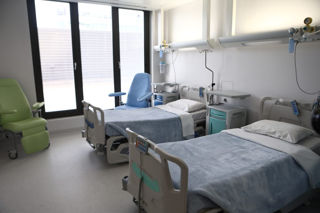 Πρέβεζα: Μάχη για τη ζωή δίνει 16χρονος που τραυματίστηκε μετά από εκπυρσοκρότηση όπλου