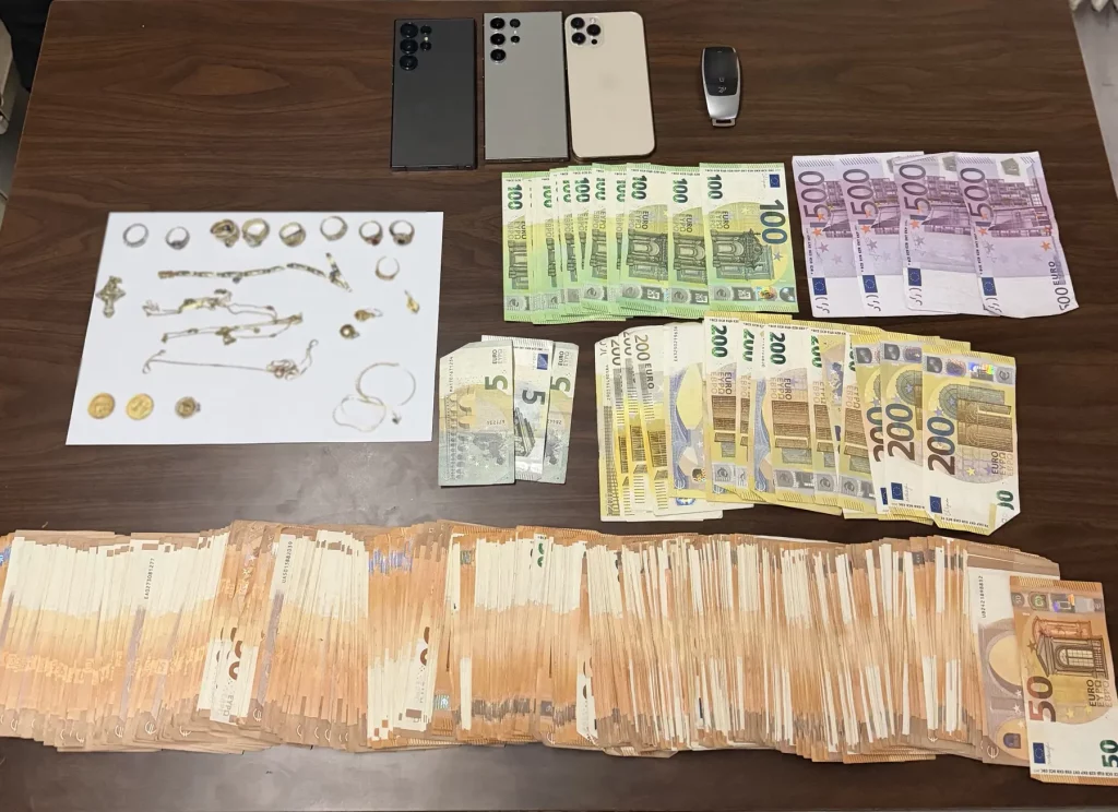 Τέλος στη δράση εγκληματικής οργάνωσης που διέπραττε απάτες – Συνελήφθησαν τέσσερα άτομα