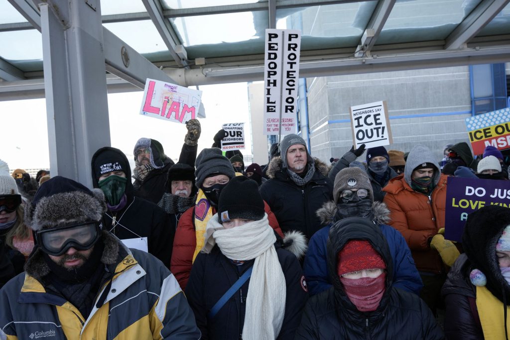 Μινεσότα: Μαζική απεργία και πορεία ενάντια στην ICE