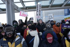 Μινεσότα: Μαζική απεργία και πορεία ενάντια στην ICE