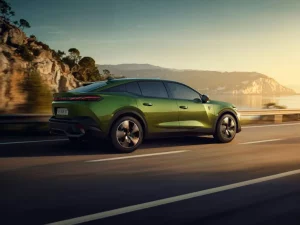 Ανανέωση για το Peugeot 408