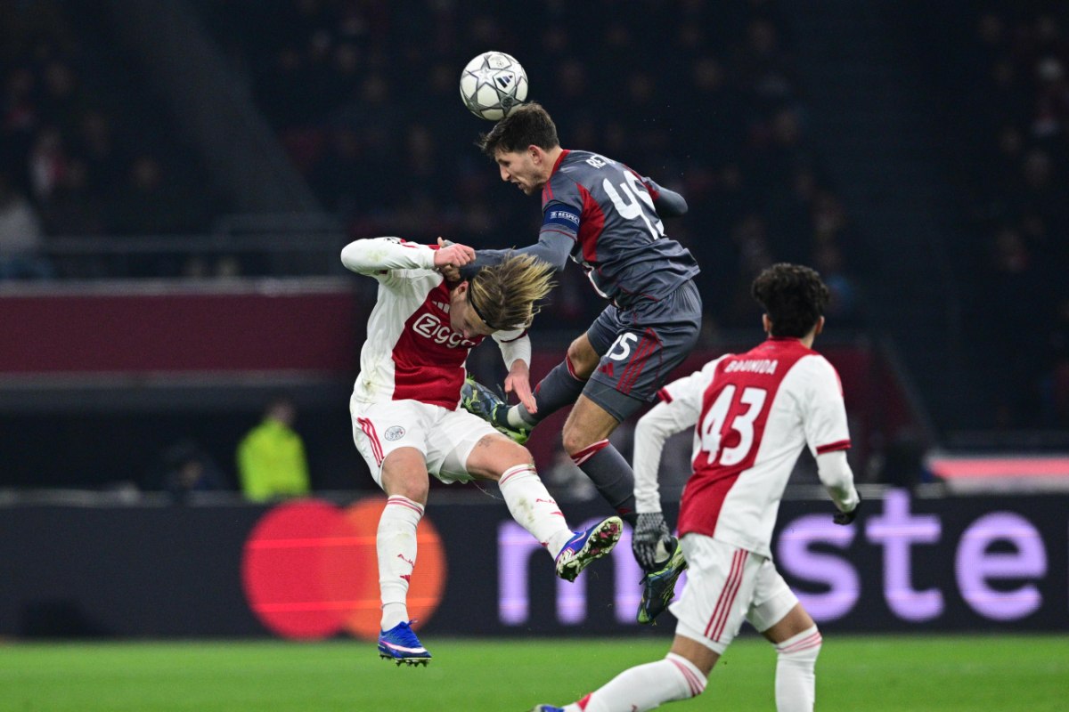 &Rho;έ&tau;&sigma;&omicron;&sigmaf;: &laquo;&Omicron; &Omicron;&lambda;&upsilon;&mu;&pi;&iota;&alpha;&kappa;ό&sigmaf; &epsilon;ί&nu;&alpha;&iota; &omicron;&mu;ά&delta;&alpha; &gamma;&iota;&alpha; &mu;&epsilon;&gamma;ά&lambda;&alpha; &pi;&rho;ά&gamma;&mu;&alpha;&tau;&alpha;&raquo;