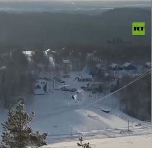 Τρομακτικό βίντεο με συντριβή ελικοπτέρου σε χιονοδρομικό κέντρο – Ποιος ήταν ο ρώσος μεγιστάνας που σκοτώθηκε