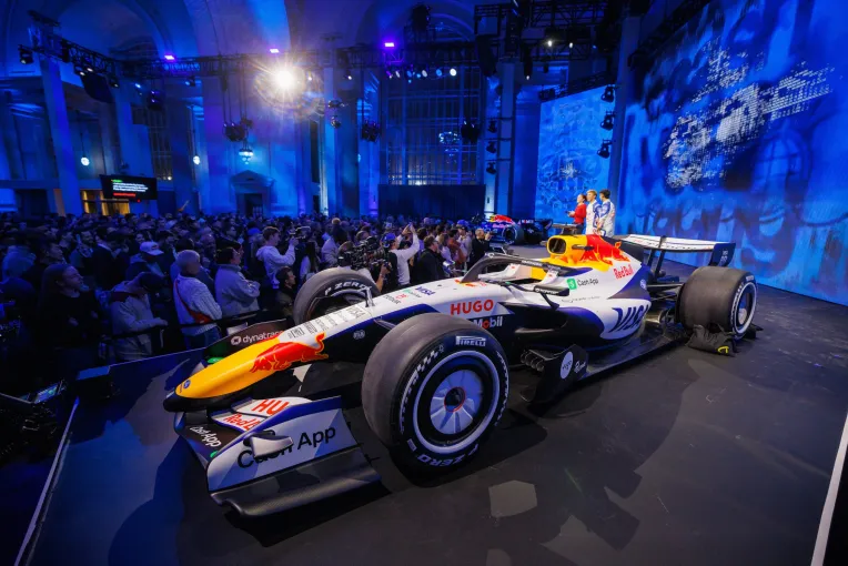 Formula1: Η Racing Bulls παρουσίασε το μονοθέσιο του 2026