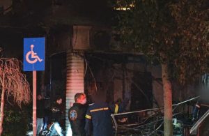 Νέα Σμύρνη: Φωτιά καταστρέφει κέντρο αισθητικής – Δείτε το βίντεο