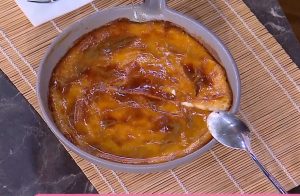 Λαχταριστή γαλατόπιτα από την Δημήτρη Σκαρμούτσο