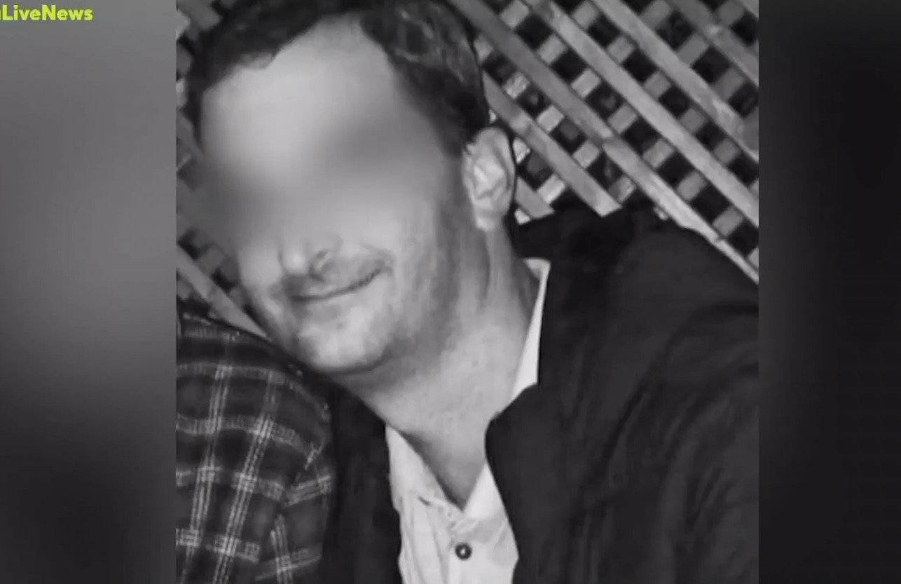 &Gamma;&lambda;&upsilon;&phi;ά&delta;&alpha;: &Pi;ώ&sigmaf; &alpha;&phi;έ&theta;&eta;&kappa;&epsilon; &epsilon;&lambda;&epsilon;ύ&theta;&epsilon;&rho;&omicron;&sigmaf; &omicron; 46&chi;&rho;&omicron;&nu;&omicron;&sigmaf; &pi;&alpha;&tau;&rho;&omicron;&kappa;&tau;ό&nu;&omicron;&sigmaf;