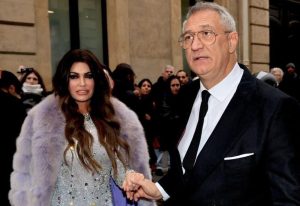 Κίμπερλι Γκίλφοϊλ και Κάρλα Μπρούνι κέρδισαν τα βλέμματα στην επίδειξη της Celias Kritharioti στο Παρίσι