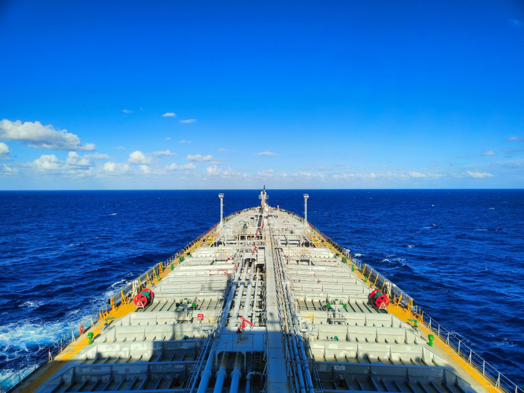 Δεξαμενόπλοια: Το τρίγωνο της αβεβαιότητας