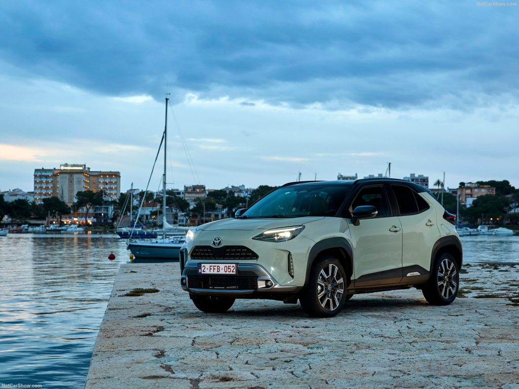 Αγορά αυτοκινήτου: Οι Έλληνες επέλεξαν το 2025 μικρά SUV, υβριδικά αλλά και Lamborgini