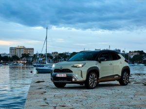 Αγορά αυτοκινήτου: Οι Έλληνες επέλεξαν το 2025 μικρά SUV, υβριδικά αλλά και Lamborgini