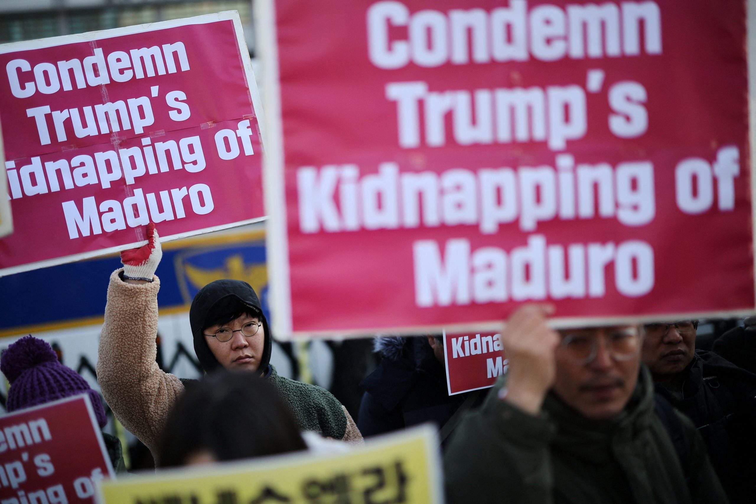 &Tau;&omicron; &rho;ή&gamma;&mu;&alpha; &sigma;&tau;&omicron; &epsilon;&sigma;&omega;&tau;&epsilon;&rho;&iota;&kappa;ό &tau;&omicron;&upsilon; &kappa;&alpha;&theta;&epsilon;&sigma;&tau;ώ&tau;&omicron;&sigmaf; &kappa;&alpha;&iota; &omicron; &laquo;&alpha;&iota;&phi;&nu;&iota;&delta;&iota;&alpha;&sigma;&mu;ό&sigmaf;&raquo;