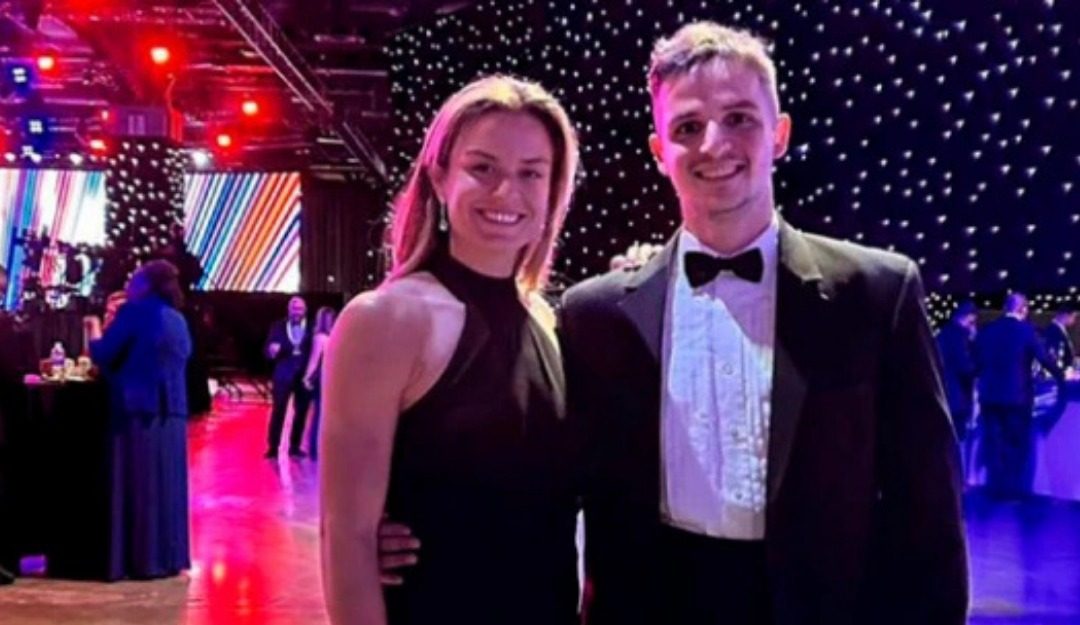 &Mu;&alpha;&rho;ί&alpha; &Sigma;ά&kappa;&kappa;&alpha;&rho;&eta;: &Tau;&iota; &alpha;&pi;&omicron;&kappa;ά&lambda;&upsilon;&psi;&epsilon; &eta; &mu;&eta;&tau;έ&rho;&alpha; &tau;&eta;&sigmaf; &gamma;&iota;&alpha; &tau;&eta;&nu; &eta;&mu;&epsilon;&rho;&omicron;&mu;&eta;&nu;ί&alpha; &tau;&omicron;&upsilon; &gamma;ά&mu;&omicron;&upsilon; &mu;&epsilon; &tau;&omicron;&nu; &Kappa;&omega;&nu;&sigma;&tau;&alpha;&nu;&tau;ί&nu;&omicron; &Mu;&eta;&tau;&sigma;&omicron;&tau;ά&kappa;&eta;