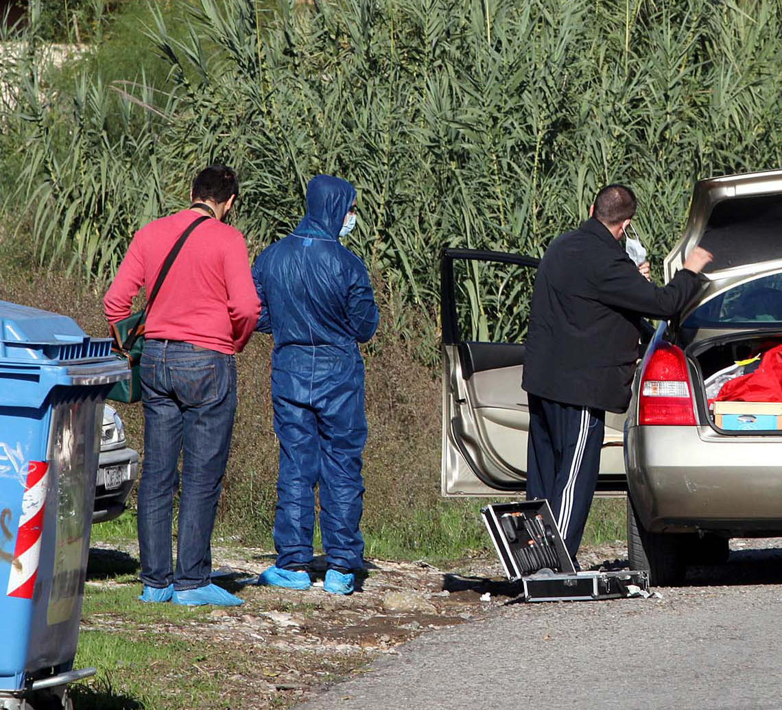 &Alpha;&iota;&tau;&omega;&lambda;&omicron;&alpha;&kappa;&alpha;&rho;&nu;&alpha;&nu;ί&alpha;: &Pi;&rho;&omicron;&sigma;&omega;&pi;&iota;&kappa;έ&sigmaf; &delta;&iota;&alpha;&phi;&omicron;&rho;έ&sigmaf; &pi;ί&sigma;&omega; &alpha;&pi;ό &tau;&omicron; ά&gamma;&rho;&iota;&omicron; &phi;&omicron;&nu;&iota;&kappa;ό &ndash; &Theta;ύ&tau;&eta;&sigmaf; &kappa;&alpha;&iota; &theta;ύ&mu;&alpha; &beta;&rho;έ&theta;&eta;&kappa;&alpha;&nu; &sigma;&epsilon; &epsilon;&rho;&eta;&mu;&iota;&kappa;ή &tau;&omicron;&pi;&omicron;&theta;&epsilon;&sigma;ί&alpha;