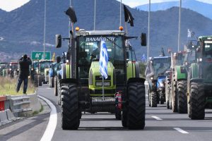 Στον «αέρα» η συνάντηση Μητσοτάκη – αγροτών: Οι διαφωνίες στα μπλόκα και οι… ανεπιθύμητοι στο Μαξίμου