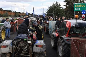 Αγροτικό ρεύμα στα 8,5 λεπτά, πετρέλαιο χωρίς ΕΦΚ στην αντλία – Εξειδικεύεται η λίστα μέτρων, έρχεται κατάλογος προστίμων