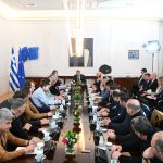 Ολοκληρώθηκε η μαραθώνια συνάντηση Μητσοτάκη με αγρότες στο Μαξίμου – Σε καλό κλίμα η συζήτηση