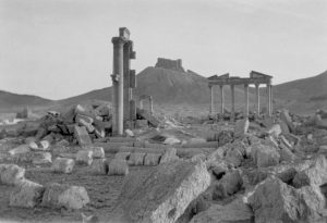 Οι Γάλλοι αρχαιολόγοι, η Ανατολή και η Άγκαθα Κρίστι