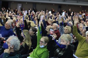 Συμβιβασμός στη ΝΕΑΡ: Πώς αποφεύχθηκε η ρήξη ανάμεσα σε Χαρίτση – Σακελλαρίδη