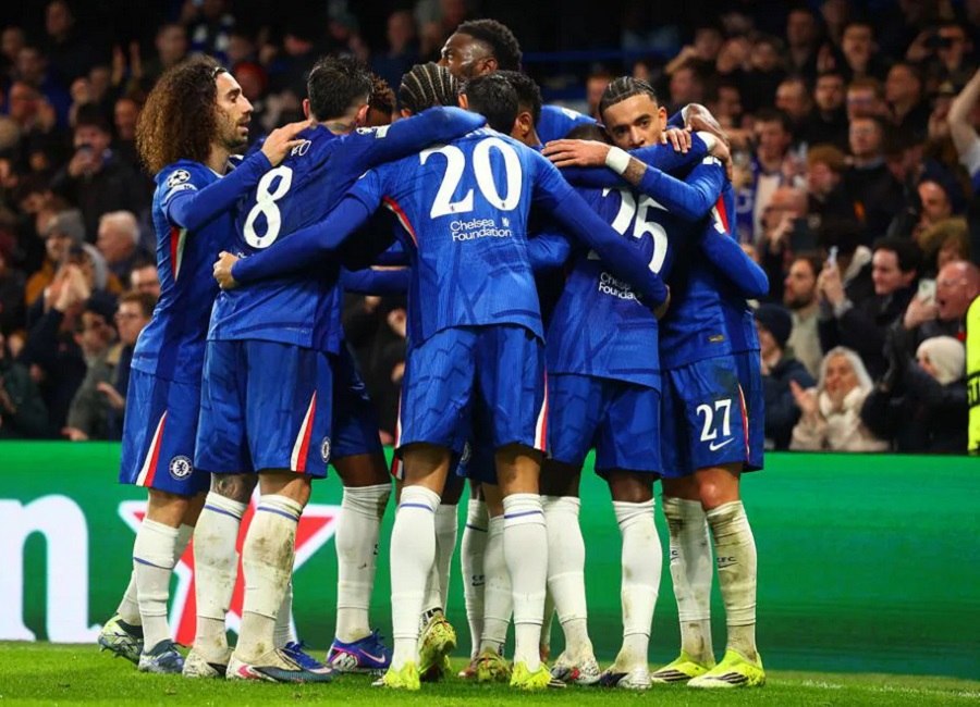 Τσέλσι και Νιούκαστλ έκαναν τη δουλειά τους και… χαμογέλασε ο Ολυμπιακός