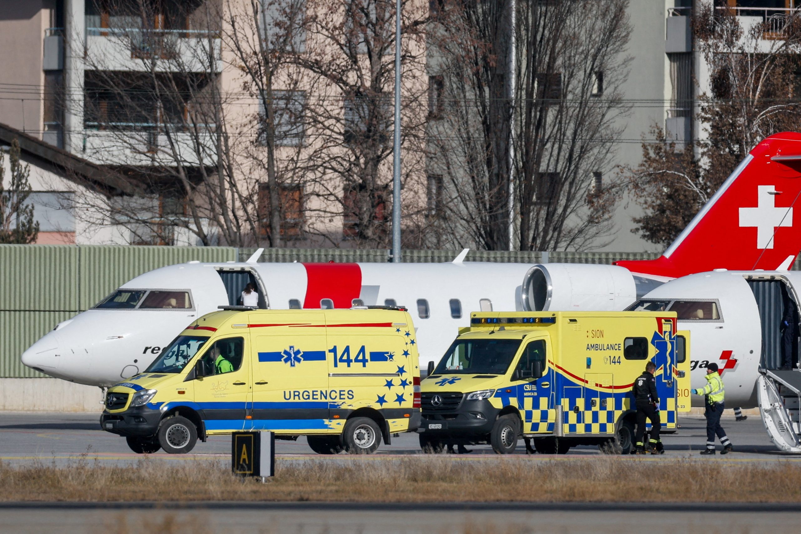 Κραν Μοντανά: Γάλλοι στρατιωτικοί γιατροί μεταβαίνουν στην Ελβετία για να βοηθήσουν τους εγκαυματίες