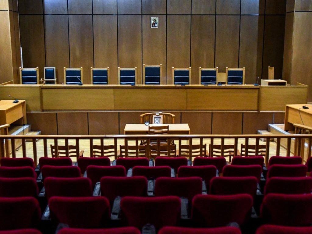 «Βόμβες» από τους Δικαστές: «Πάνε να κάνουν τα δικαστήρια να λειτουργούν σαν πολυεθνικές» – Ψήφισμα καταπέλτης