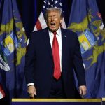 Νέο «χτύπημα» Τραμπ για Ιράν: Οι σύμμαχοι των ΗΠΑ καλύτερα να φύγουν από τη χώρα