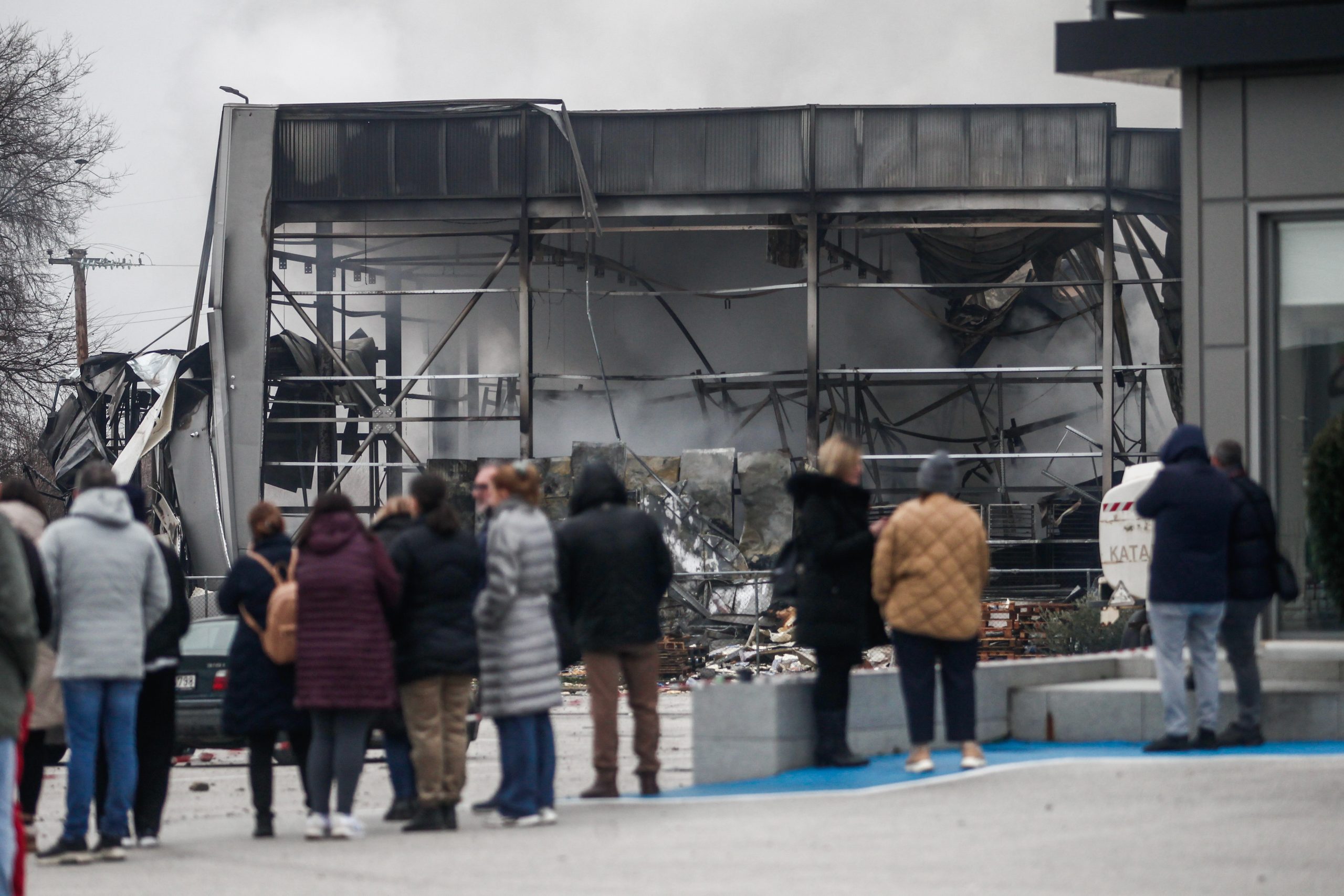 &Theta;&rho;ή&nu;&omicron;&sigmaf; &gamma;&iota;&alpha; &tau;&alpha; &pi;έ&nu;&tau;&epsilon; &theta;ύ&mu;&alpha;&tau;&alpha; &tau;&eta;&sigmaf; &tau;&rho;&alpha;&gamma;&omega;&delta;ί&alpha;&sigmaf; &sigma;&tau;&omicron; &epsilon;&rho;&gamma;&omicron;&sigma;&tau;ά&sigma;&iota;&omicron; &laquo;&Beta;&iota;&omicron;&lambda;ά&nu;&tau;&alpha;&raquo; &sigma;&tau;&alpha; &Tau;&rho;ί&kappa;&alpha;&lambda;&alpha;