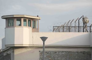 Κρήτη: Στη φυλακή 74χρονος που οδηγούσε μεθυσμένος, προκάλεσε τροχαίο και απείλησε αστυνομικό