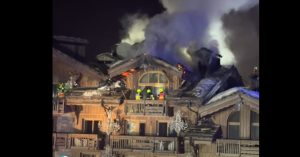 Πυρκαγιά σε πολυτελές ξενοδοχείο στις γαλλικές Άλπεις – Εκκενώθηκαν 270 άτομα