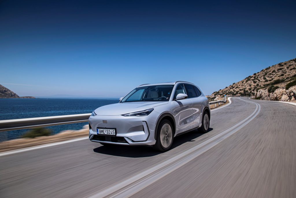 To GEELY EX5 συνδυάζει κορυφαίους χώρους και την τελευταία λέξη της τεχνολογίας στον τομέα της ηλεκτροκίνησης