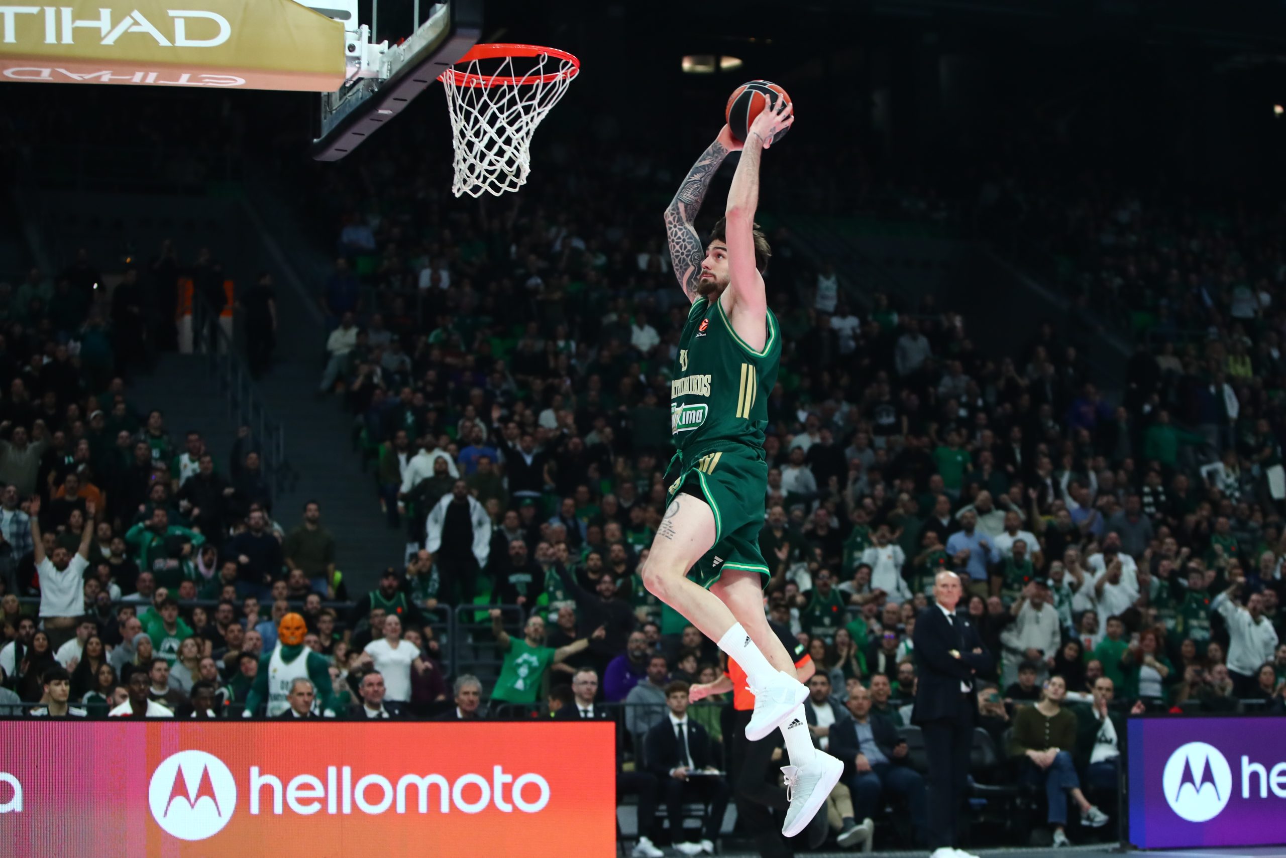 &Eta; &tau;&rho;&omicron;&chi;&omicron;&pi;έ&delta;&eta; &mu;&iota;&alpha;&sigmaf; &upsilon;&pi;&omicron;&chi;&rho;έ&omega;&sigma;&eta;&sigmaf;