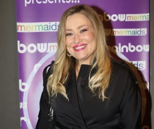 Ιωάννα Ασημακοπούλου: «Σήμερα κάνουμε scroll για να μη νιώσουμε»