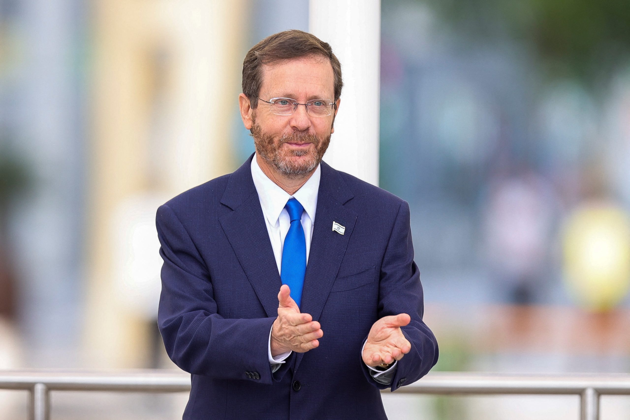 Έ&nu;&tau;&omicron;&nu;&epsilon;&sigmaf; &alpha;&nu;&tau;&iota;&delta;&rho;ά&sigma;&epsilon;&iota;&sigmaf; &sigma;&tau;&eta;&nu; &Alpha;&upsilon;&sigma;&tau;&rho;&alpha;&lambda;ί&alpha; &alpha;&pi;ό &tau;&eta;&nu; &epsilon;&pi;&iota;&kappa;&epsilon;ί&mu;&epsilon;&nu;&eta; &epsilon;&pi;ί&sigma;&kappa;&epsilon;&psi;&eta; &tau;&omicron;&upsilon; &pi;&rho;&omicron;έ&delta;&rho;&omicron;&upsilon; &tau;&omicron;&upsilon; &Iota;&sigma;&rho;&alpha;ή&lambda; &Chi;έ&rho;&tau;&zeta;&omicron;&gamma;&kappa;