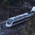 Σιδηροδρομικό δυστύχημα στην Ισπανία: Δεκάδες νεκροί και τραυματίες – «Νύχτα φρίκης, τρομερή η σύγκρουση»