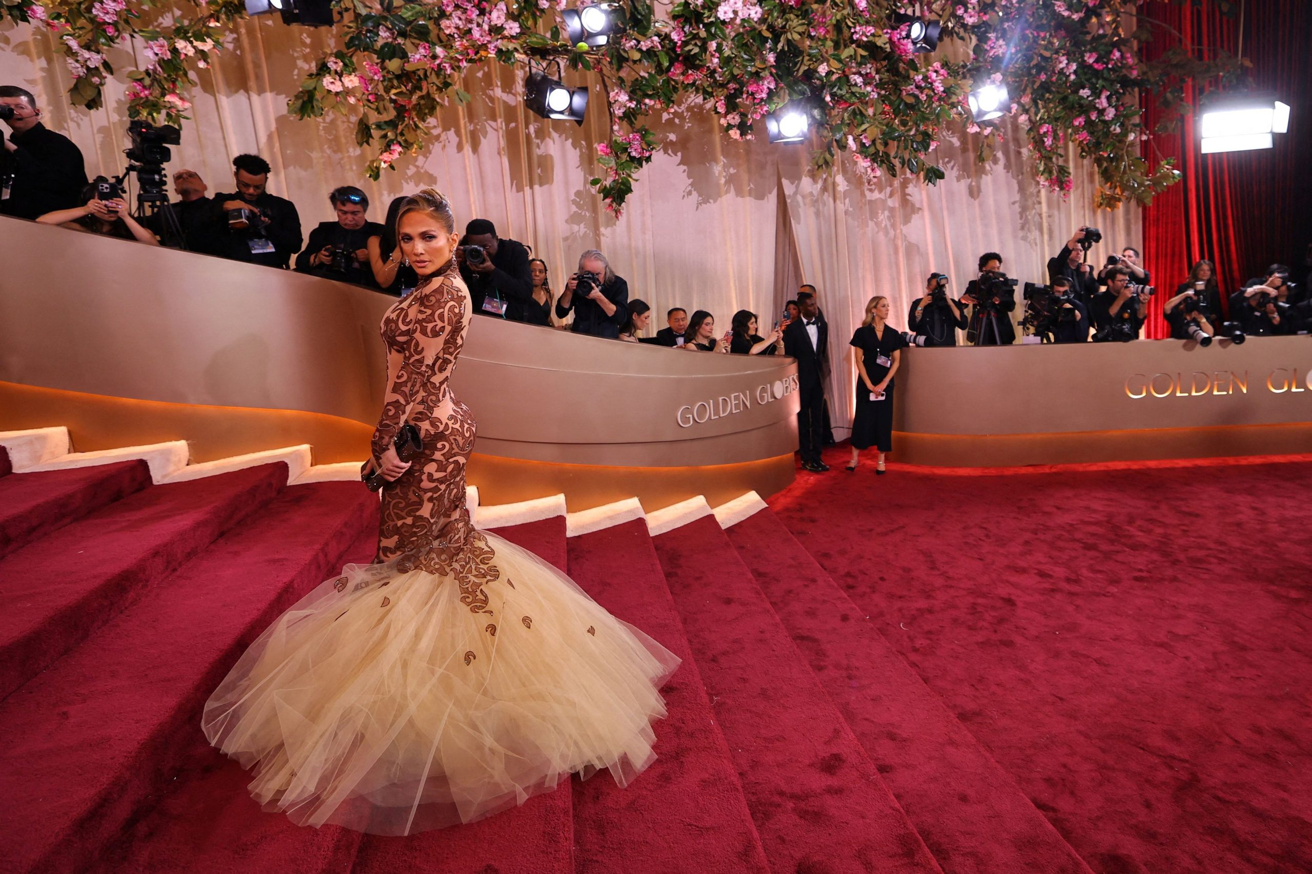 &Mu;&alpha;&kappa;&rho;&iota;έ&sigmaf; &tau;&omicron;&upsilon;&alpha;&lambda;έ&tau;&epsilon;&sigmaf;, &delta;&iota;&alpha;&mu;ά&nu;&tau;&iota;&alpha; &kappa;&alpha;&iota; tuxedo&hellip;