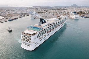 Μεγάλη αύξηση σε αφίξεις κρουαζιερόπλοιων στα ελληνικά λιμάνια