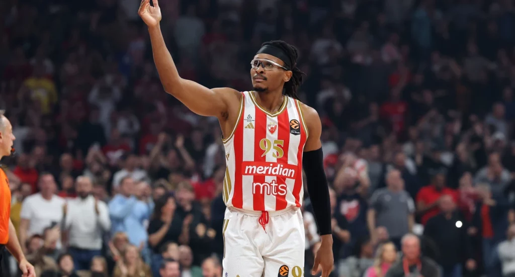 Άνετο «διπλό» του Ερυθρού Αστέρα στην Μπολόνια