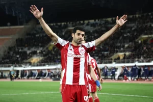 Τρία ντέρμπι, δύο ευρωπαϊκά και οκτώ ματς σε έναν μήνα για τον Ολυμπιακό