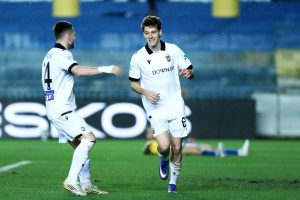 Μια κανονική βραδιά Κυπέλλου