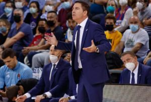 Ανέβασε στροφές στο δεύτερο μέρος και πέρασε από τη Λυών η Μπαρτσελόνα