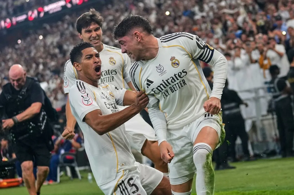 &Alpha;&tau;&lambda;έ&tau;&iota;&kappa;&omicron; &ndash; &Rho;&epsilon;ά&lambda; &Mu;&alpha;&delta;&rho;ί&tau;&eta;&sigmaf; 1-2: &Eta; &Rho;&epsilon;ά&lambda; &epsilon;&pi;&iota;&kappa;&rho;ά&tau;&eta;&sigma;&epsilon; &kappa;&alpha;&iota; &omicron;&delta;&epsilon;ύ&epsilon;&iota; &gamma;&iota;&alpha; &tau;&omicron; &pi;&rho;ώ&tau;&omicron; &tau;&rho;ό&pi;&alpha;&iota;&omicron; &tau;&eta;&sigmaf; &chi;&rho;&omicron;&nu;&iota;ά&sigmaf; &kappa;ό&nu;&tau;&rho;&alpha; &sigma;&tau;&eta;&nu; &Mu;&pi;&alpha;&rho;&tau;&sigma;&epsilon;&lambda;ό&nu;&alpha;