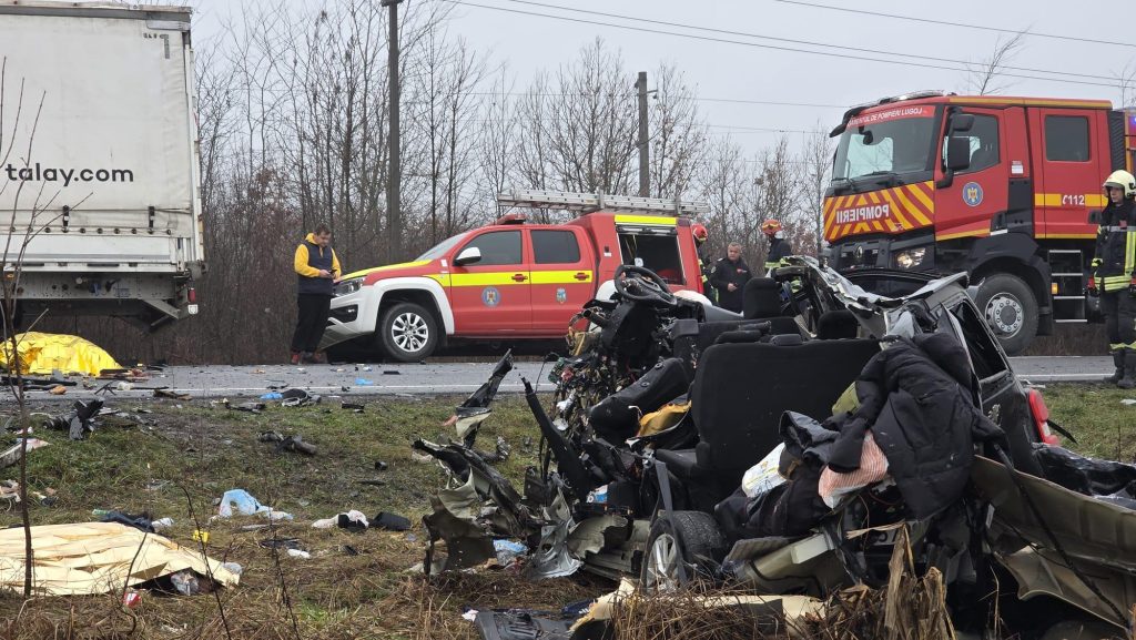Δυστύχημα στη Ρουμανία: «Πέστε μου αν ζει ο γιος μου» – Οι συγκλονιστικές μαρτυρίες των συγγενών των θυμάτων (Video)