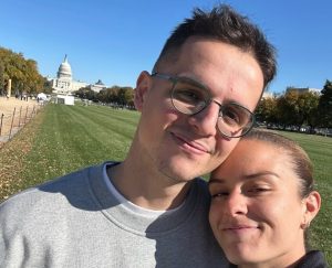 Παντρεύονται Κωνσταντίνος Μητσοτάκης και Μαρία Σάκκαρη το 2027 – Τι αποκάλυψε ο πρωθυπουργός στον πρώτο καφέ της χρονιάς